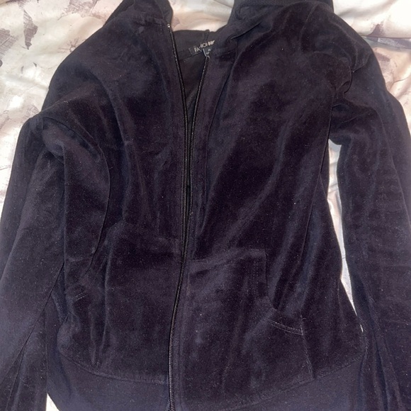 Velvet sweater - Picture 1 of 2